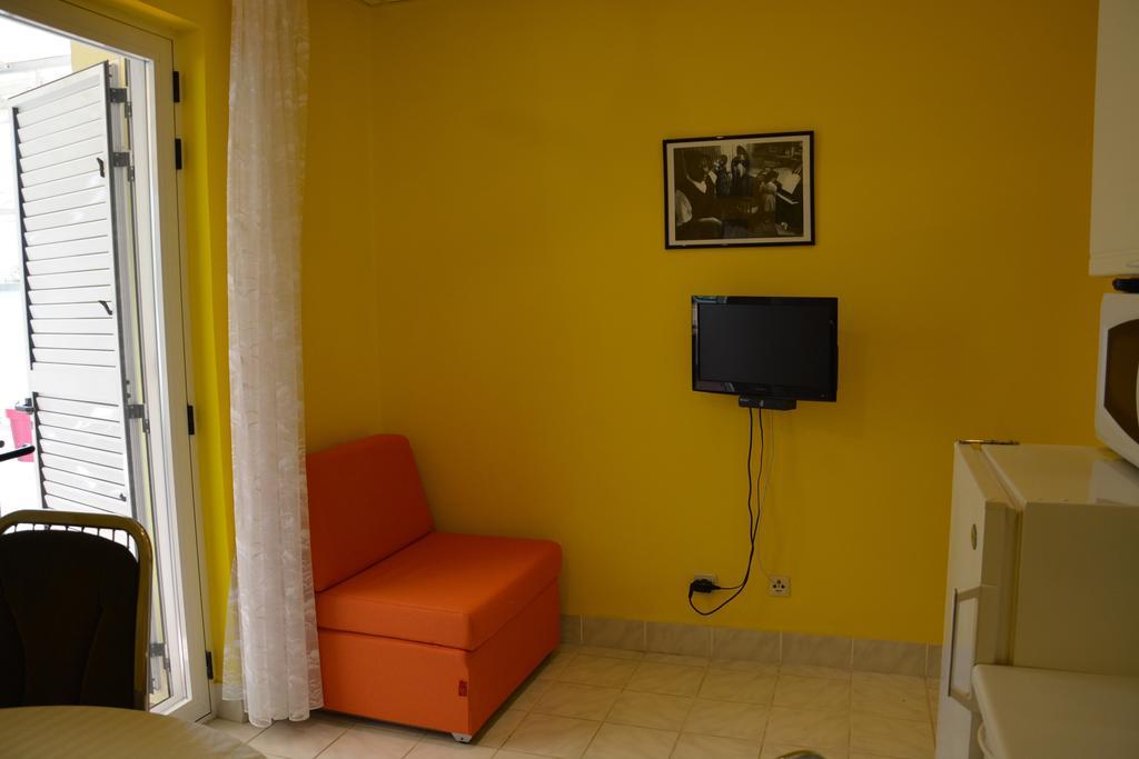 Apartments Gareta Carnac Phòng bức ảnh