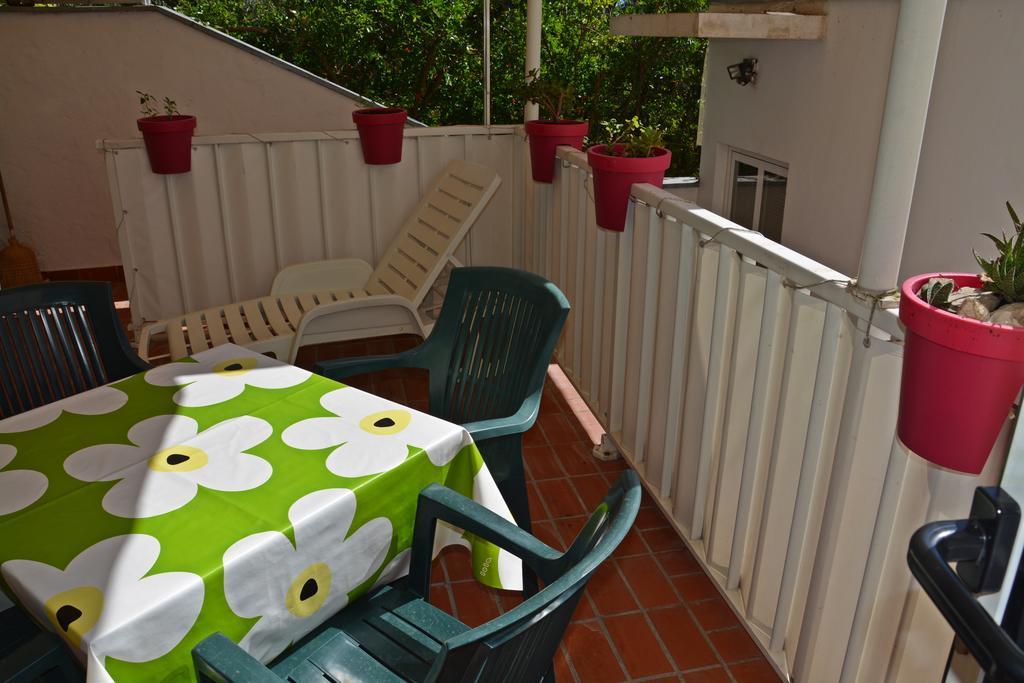Apartments Gareta Carnac Phòng bức ảnh